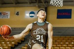 媒体人：李弘权下赛季不会代表上海队出战CBA 想去海外再打一年