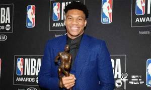 杜德利:我知道字母会成为全明星级选手,但没想到他会这么快成为MVP
