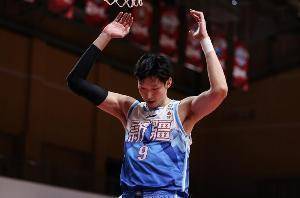 周琦与新疆&ldquo;闹分手&rdquo; 会是CBA的补丁包吗？
