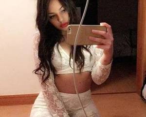 太阳报:真人秀女星称C罗背着乔治娜联系自己,幽会之后就被拉黑