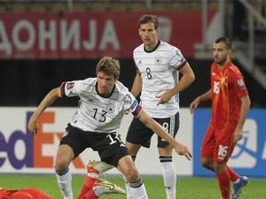 维尔纳,穆勒2助攻,世预赛德国队4-0完胜北马其顿