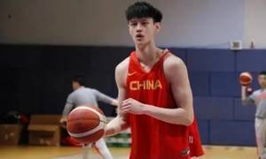 官方:NBA发展联盟点燃队正式签下中国小将曾凡博