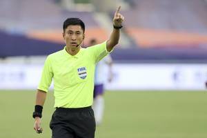 马宁入选2021年国际足联精英裁判员研讨会,有可能执法明年世界杯