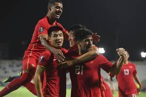 记者评洛国富将首发：三归化有望三箭齐发，希望国富精神再现江湖