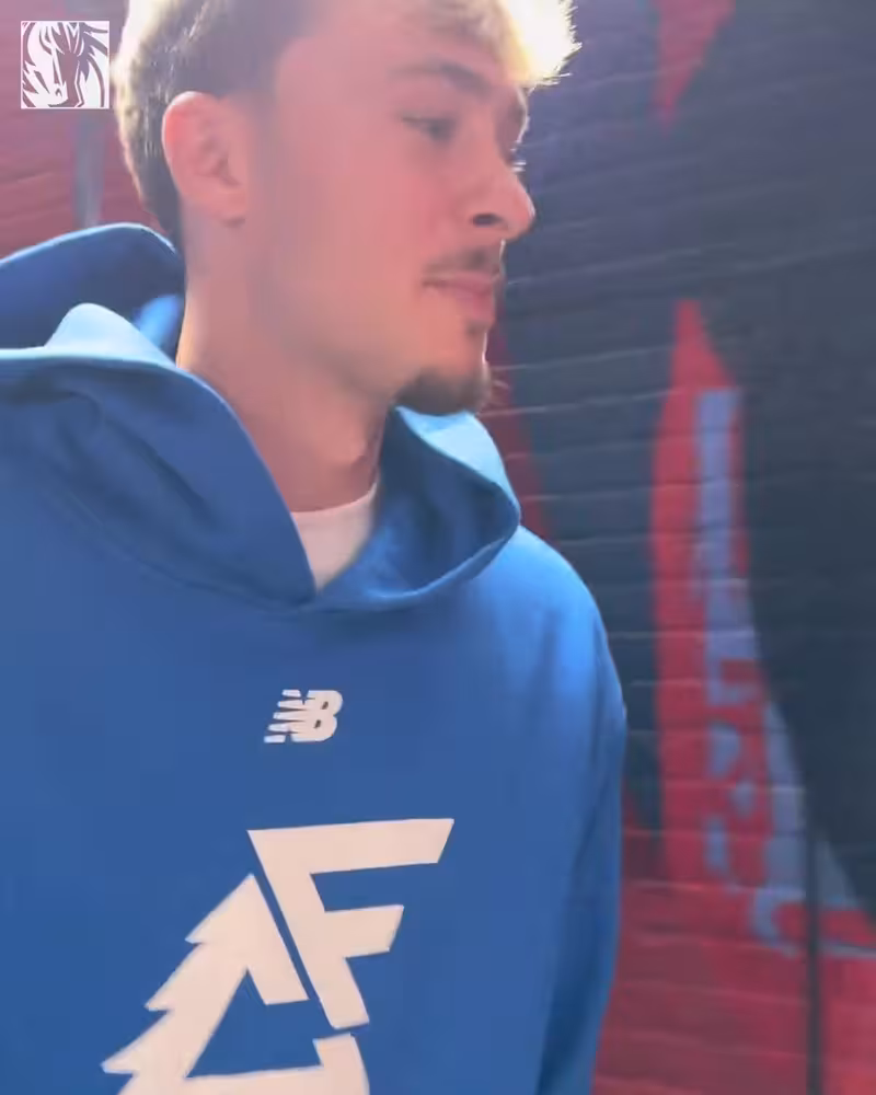 这个设计怎么样？👀弗拉格个人logo在中国澳门正式发布